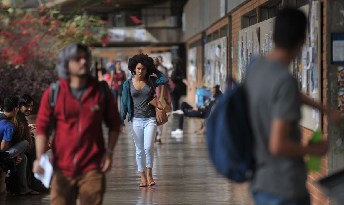 Começou nesta segunda-feira (05)  prazo de adesão de universidades públicas ao Sisu