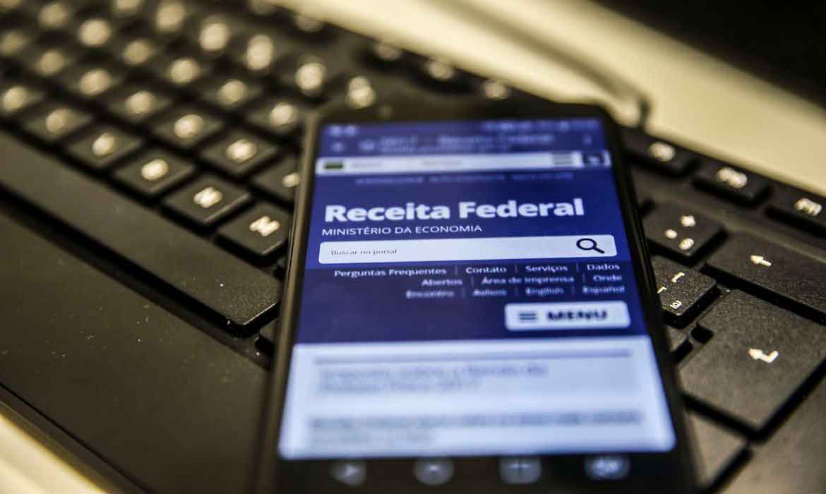 Receita libera consulta ao terceiro lote de restituição do IRPF