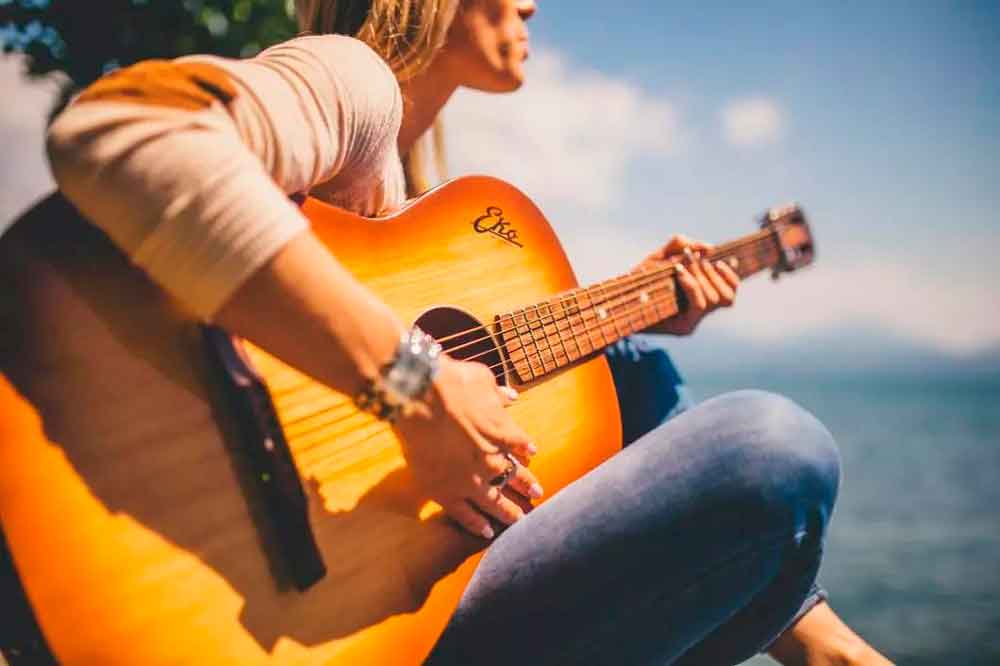 Varjão abre inscrições para cursos gratuitos de violão