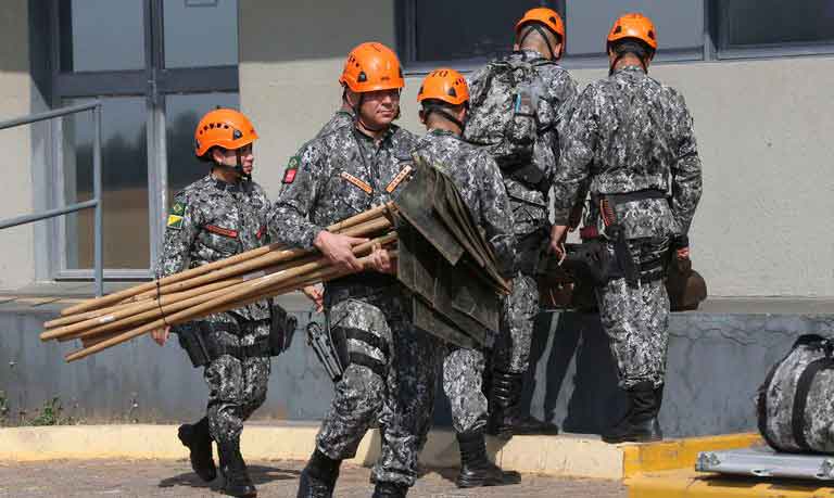 Força Nacional reforça combate a incêndios no Mato Grosso