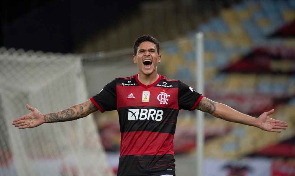 Com Pedro decisivo, Flamengo vence Palmeiras na estreia do Brasileiro