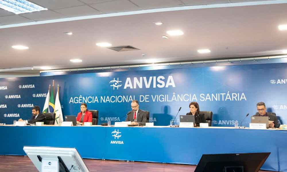 Anvisa suspende estudos clínicos da Covaxin no Brasil