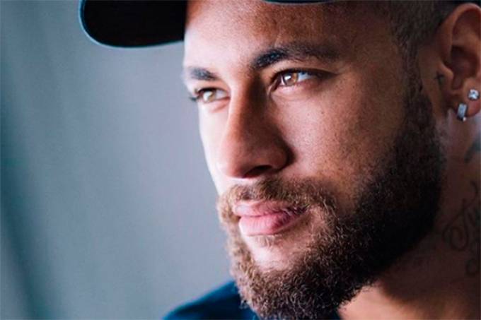 Neymar mostra mesa de Réveillon e ironiza: ‘Não é para 500 pessoas’