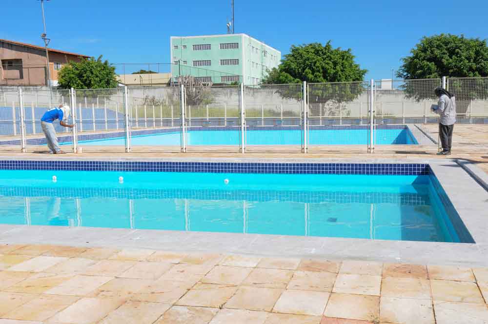 Após 20 anos, piscina nova para os alunos de Ceilândia