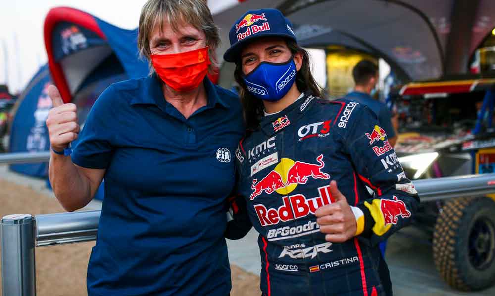 Com torcida brasileira, piloto espanhola faz história no rali Dakar