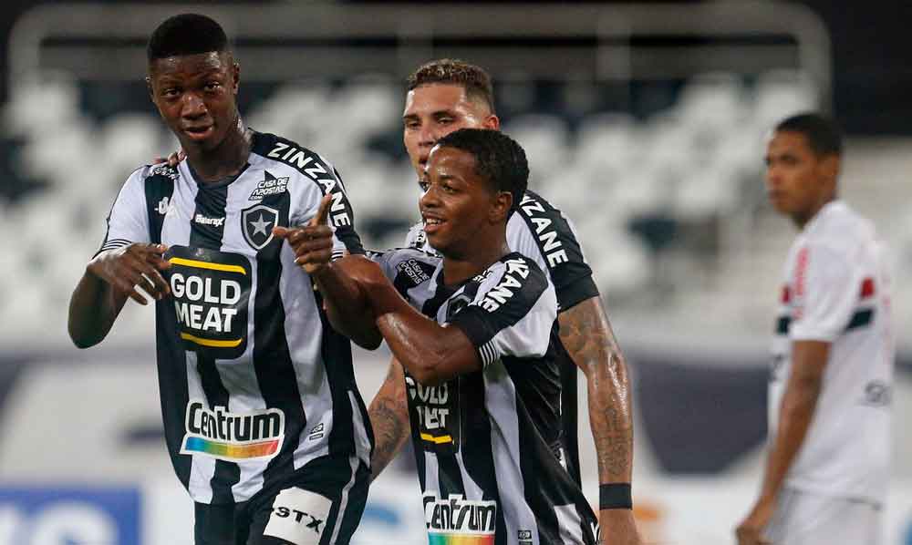 Mesmo rebaixado, Botafogo vence São Paulo por 1 a 0