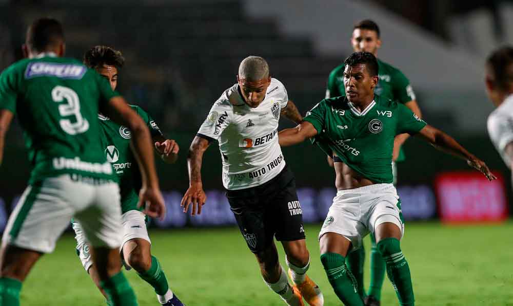 Atlético Mineiro perde para Goiás e vê mais distante sonho do título