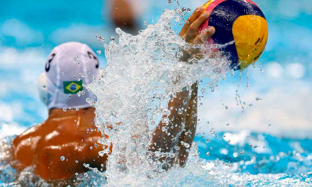 Seleção de polo aquático consegue liberação e viaja ao Pré-Olímpico