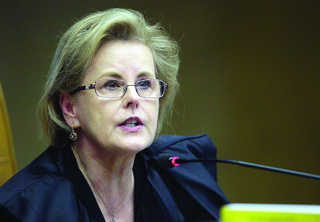 Rosa Weber toma posse como presidente do STF nesta segunda