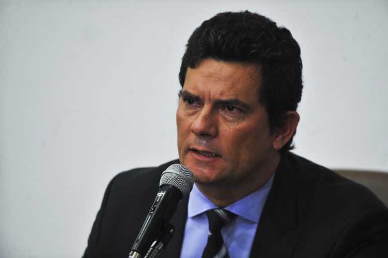 Moro anuncia pré-candidatura ao Senado pelo Paraná