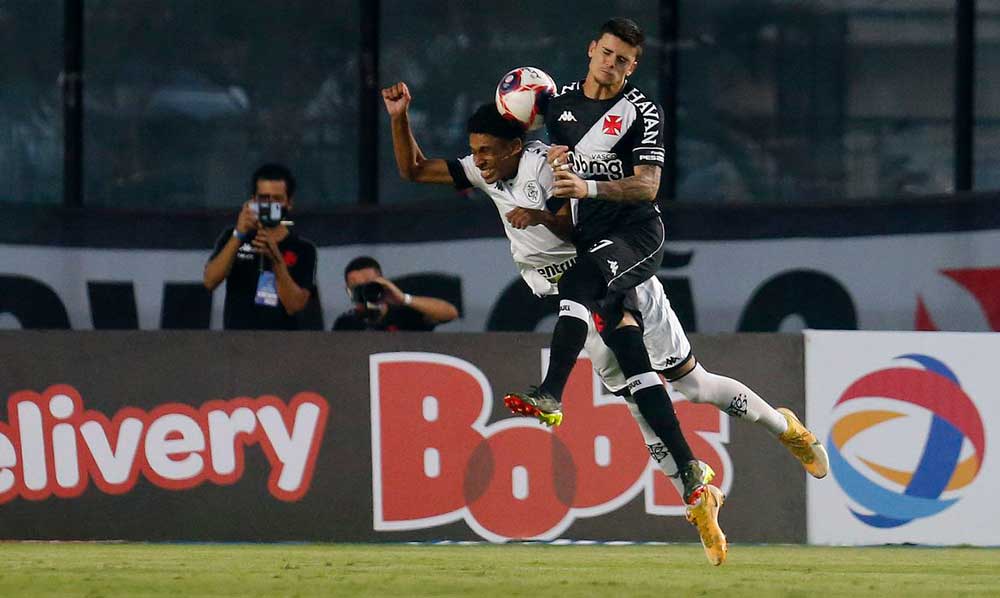 Botafogo e Vasco empatam em clássico em São Januário