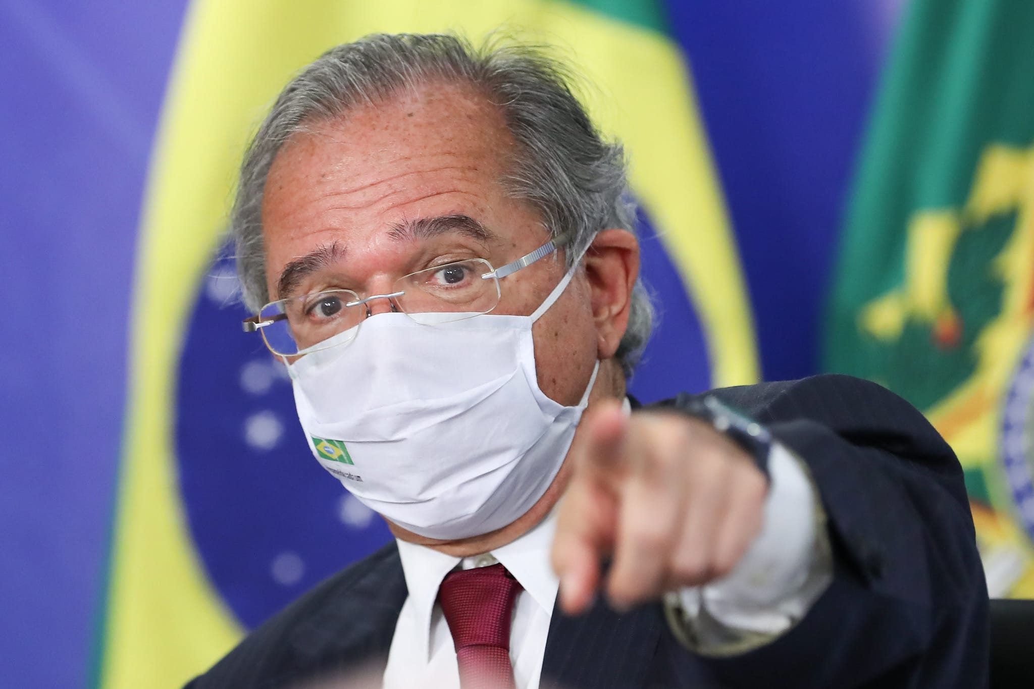Guedes nega que Brasil esteja perdendo controle da economia