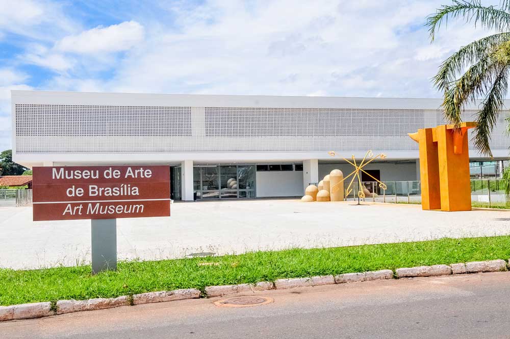 Primeiras esculturas chegam ao Museu de Arte de Brasília
