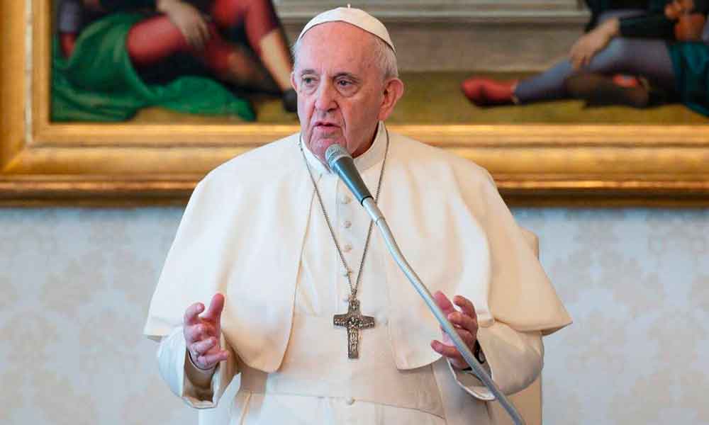 Papa retira privilégios jurídicos de cardeais e bispos do Vaticano