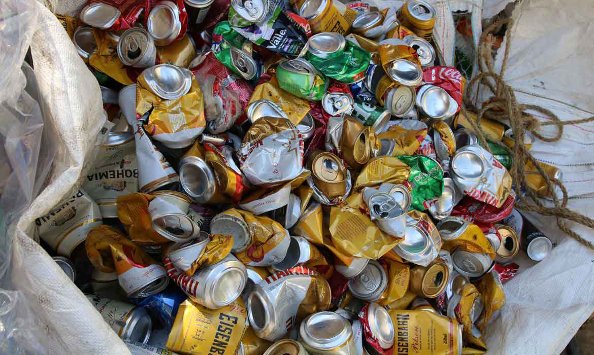 Brasil fecha 2020 entre os maiores recicladores de latas de alumínio