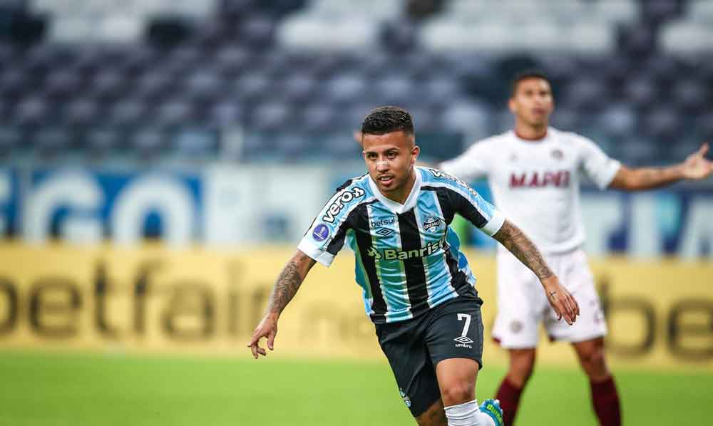 Sul-Americana: Grêmio bate Lanús e encaminha vaga nas oitavas