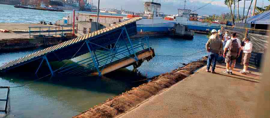 SP: navio bate em atracadouro no Guarujá