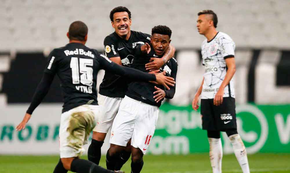 Bragantino supera Corinthians de virada no Brasileiro