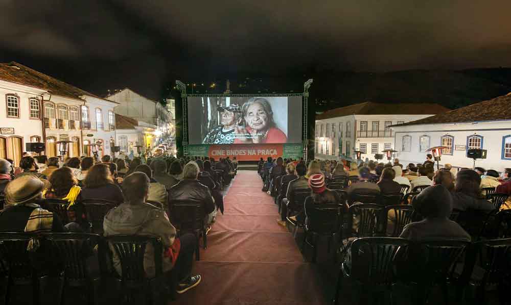 CineOP debate uso pedagógico do cinema em tempo de aulas remotas