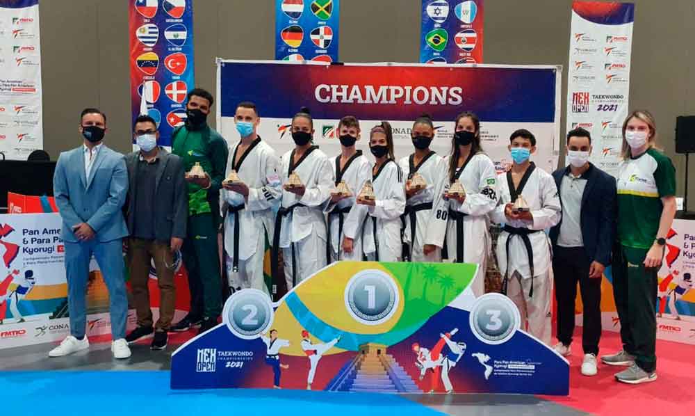 Taekwondo: Brasil fatura 13 medalhas no primeiro dia do Pan no México
