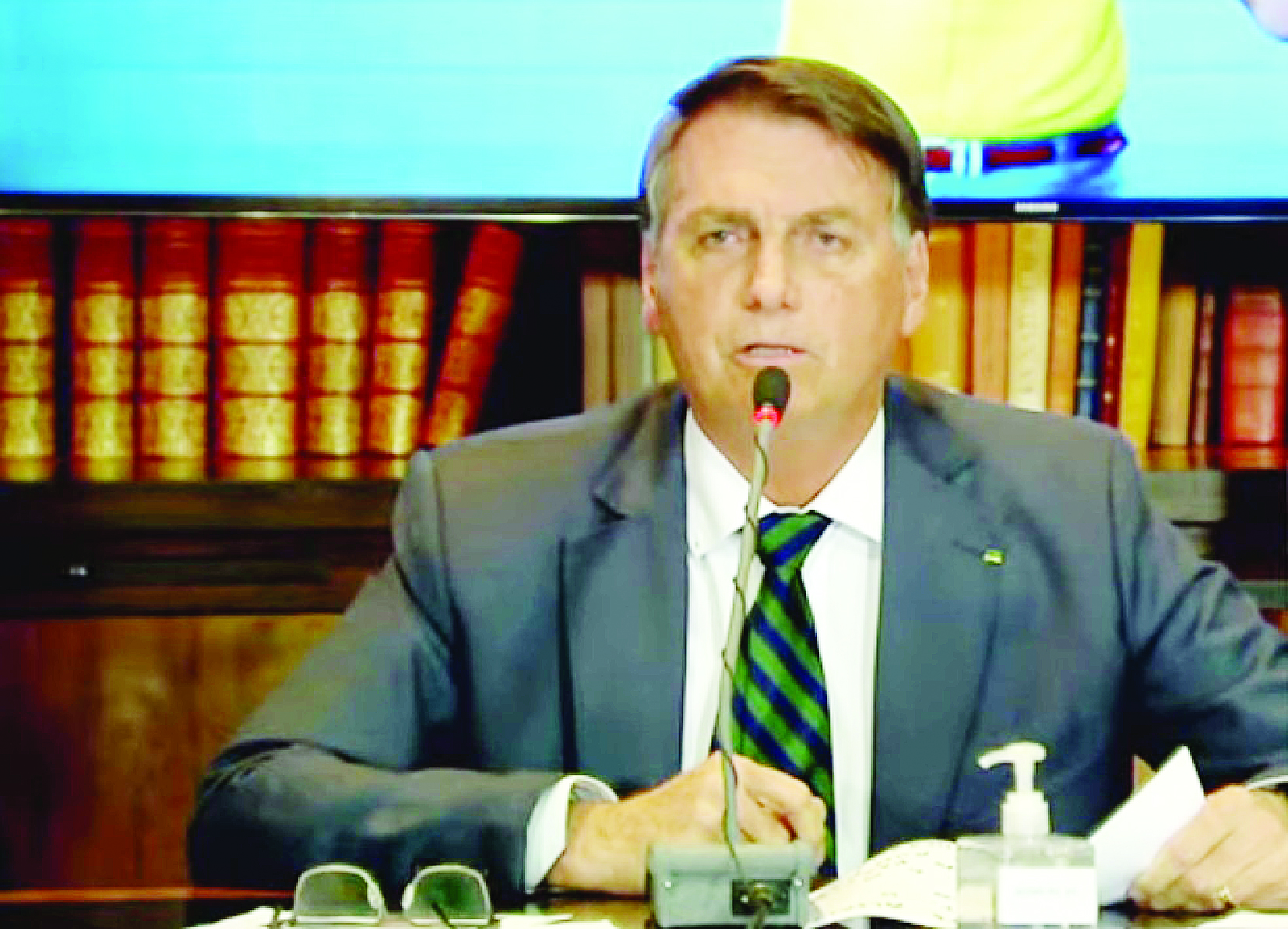 Bolsonaro critica Anvisa e diz que órgão ‘virou outro Poder no Brasil’
