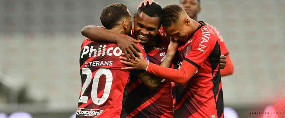 Athletico-PR derrota Cuiabá na Arena da Baixada e se afasta do Z4