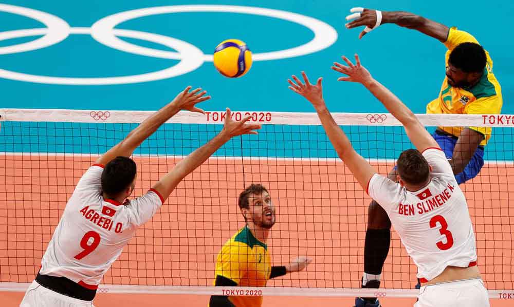 Olimpíada: Brasil passa pela Tunísia na estreia do vôlei masculino