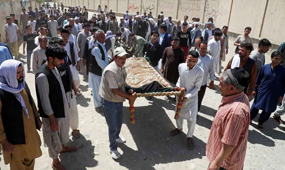Várias pessoas são mortas no Afeganistão em protestos contra Talibã
