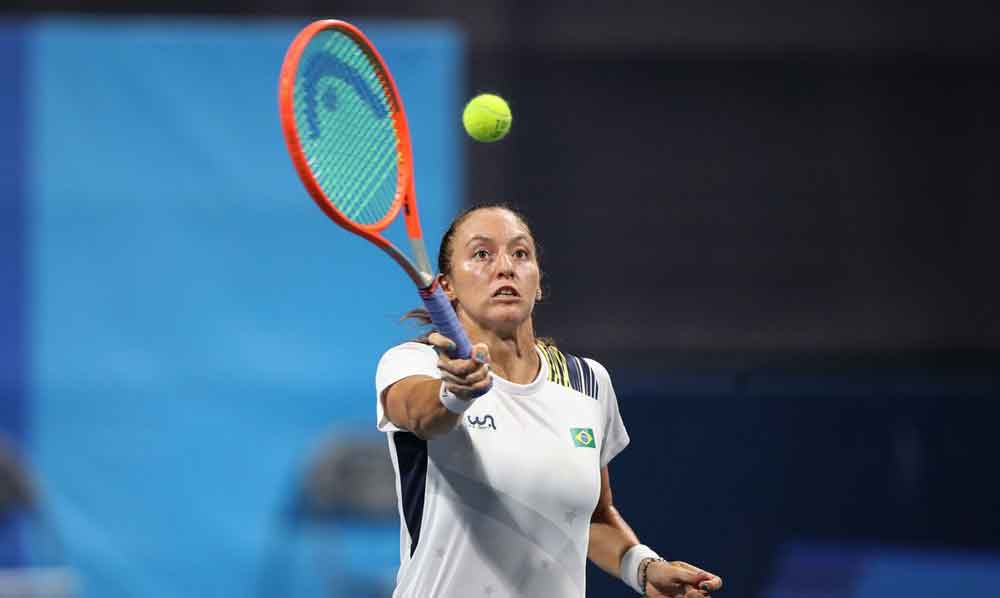Tênis: Luisa Stefani alcança semi do torneio de duplas de Montreal
