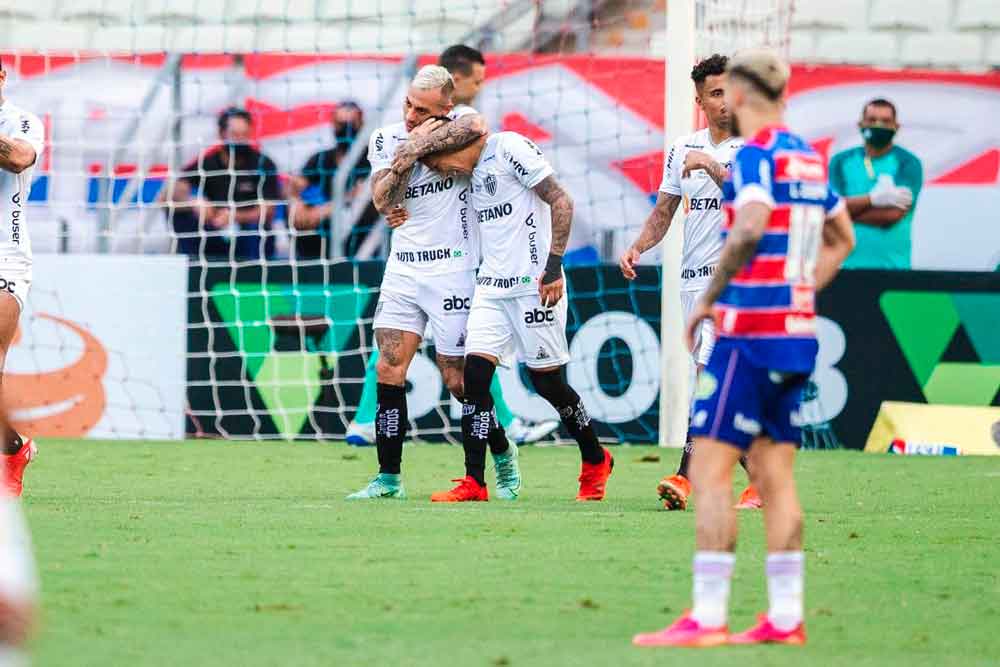 Atlético-MG vence Fortaleza no Castelão e abre vantagem na liderança