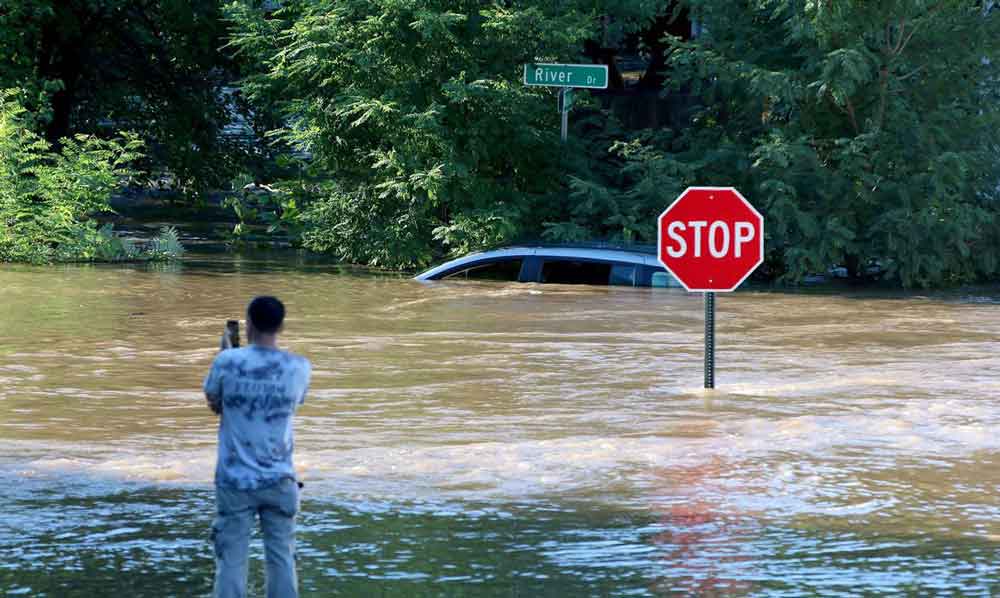 Inundações históricas em Nova York e Nova Jersey deixam nove mortos