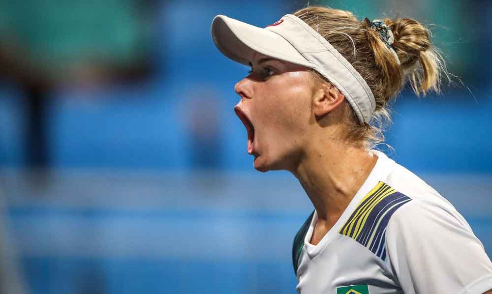 Tênis: Laura Pigossi decide título de duplas na Espanha