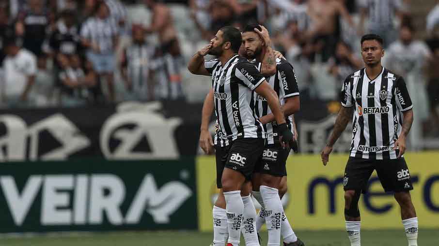 Atlético-MG vence o Cuiabá e segue com folga na liderança do Brasileiro
