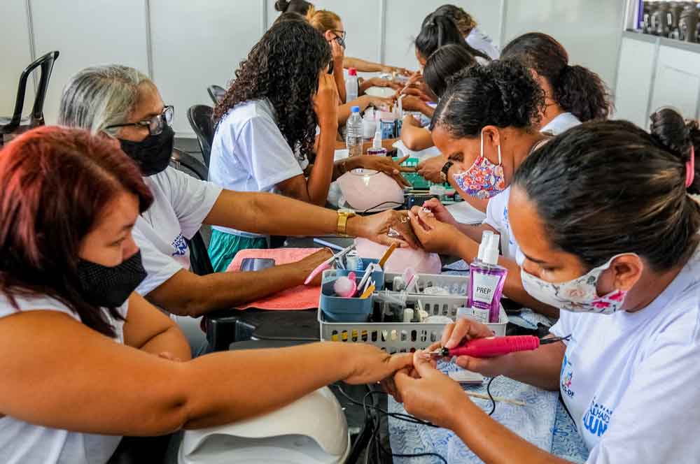 Cursos profissionalizantes para as mulheres