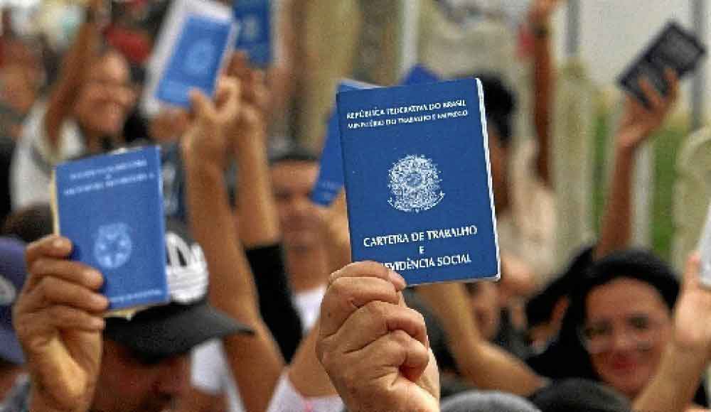 Semana pós-feriado inicia com 146 chances de emprego