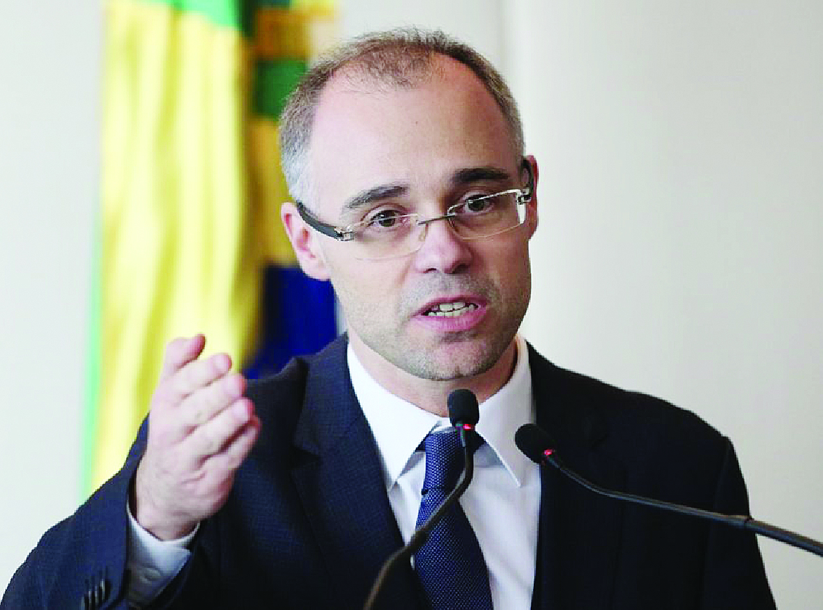 ‘Miracatu terá ministro do STF’, diz Bolsonaro em cidade de Mendonça