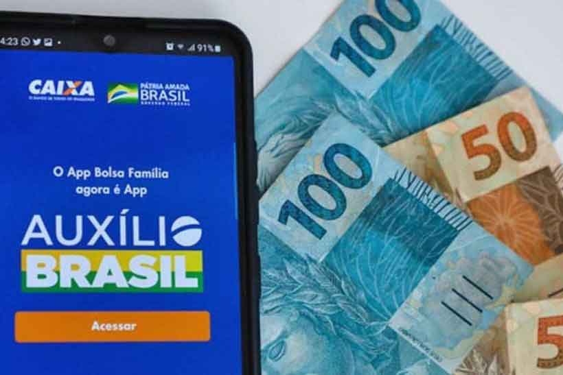 Caixa paga Auxílio Brasil a beneficiários com NIS final 3