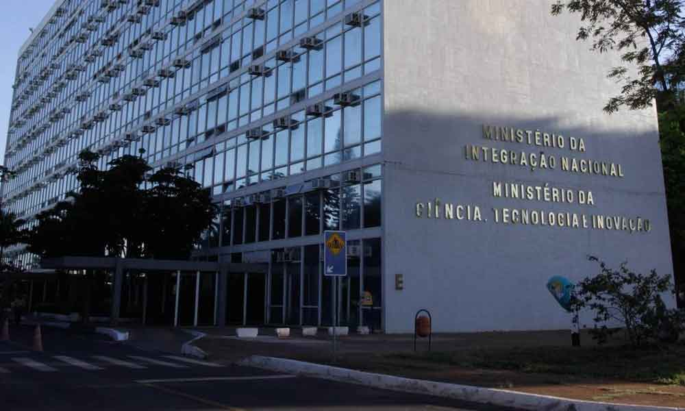 Governo vai devolver R$ 273 milhões ao Ministério da Ciência