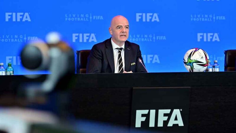 Fifa abre diálogo sobre sistema de transferências