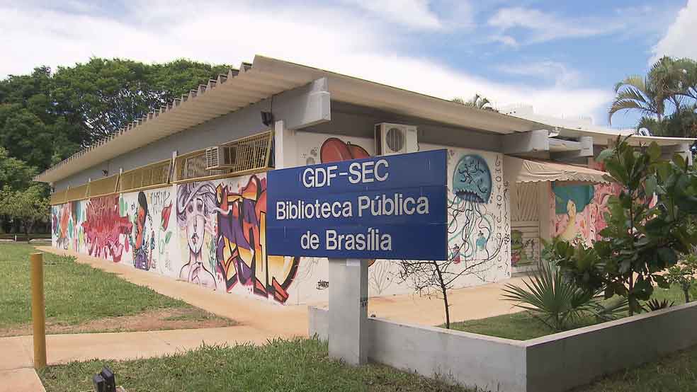 Biblioteca Pública reabre reformada