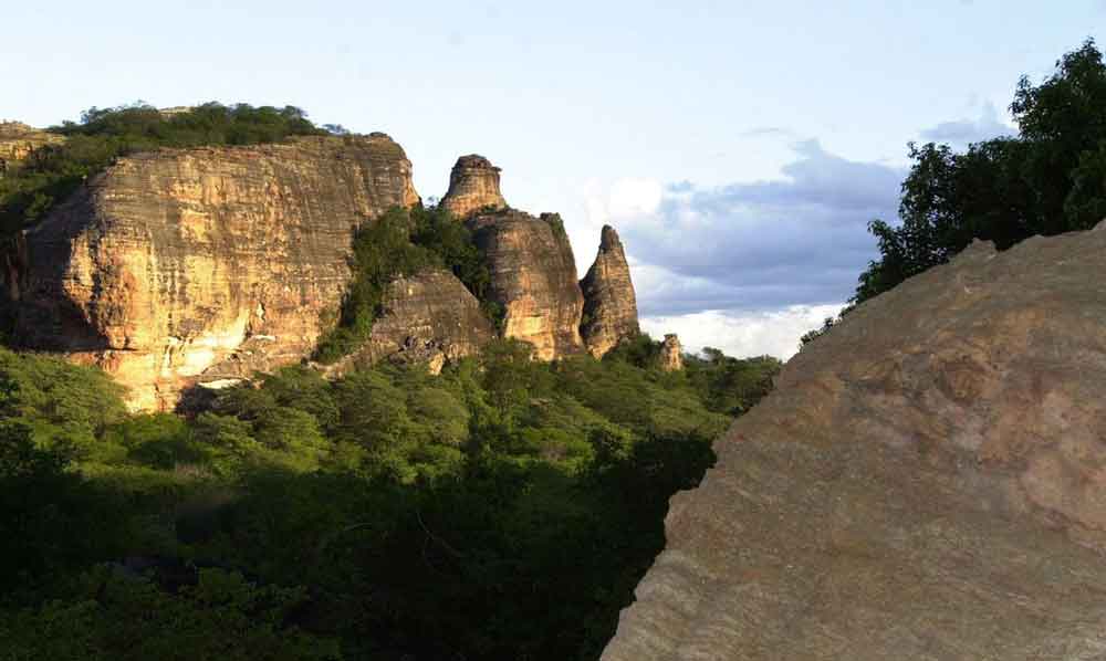 Serra da Capivara é reconhecida como um dos roteiros turísticos mais importantes do mundo