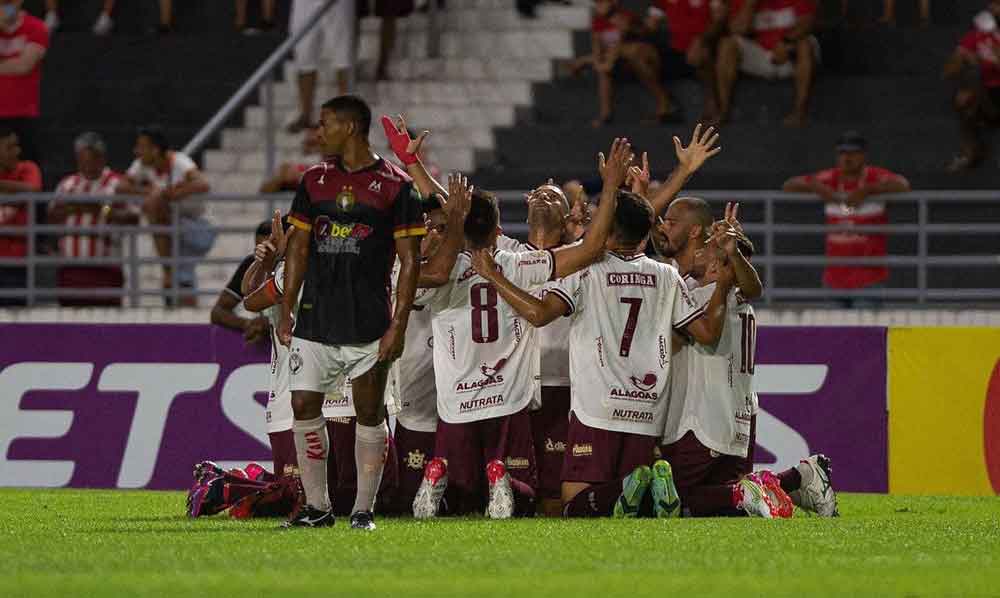 Copa do Nordeste: CRB derrota Globo e entra no G4 do Grupo B