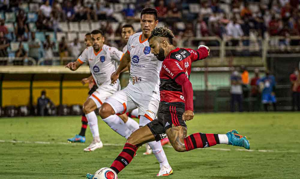 Campeonato Carioca: Flamengo supera Audax por 2 a 1