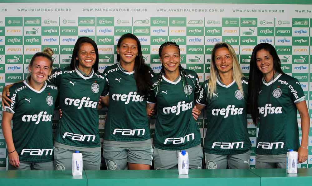 Com Andressinha e Bia Zaneratto, Palmeiras apresenta elenco feminino