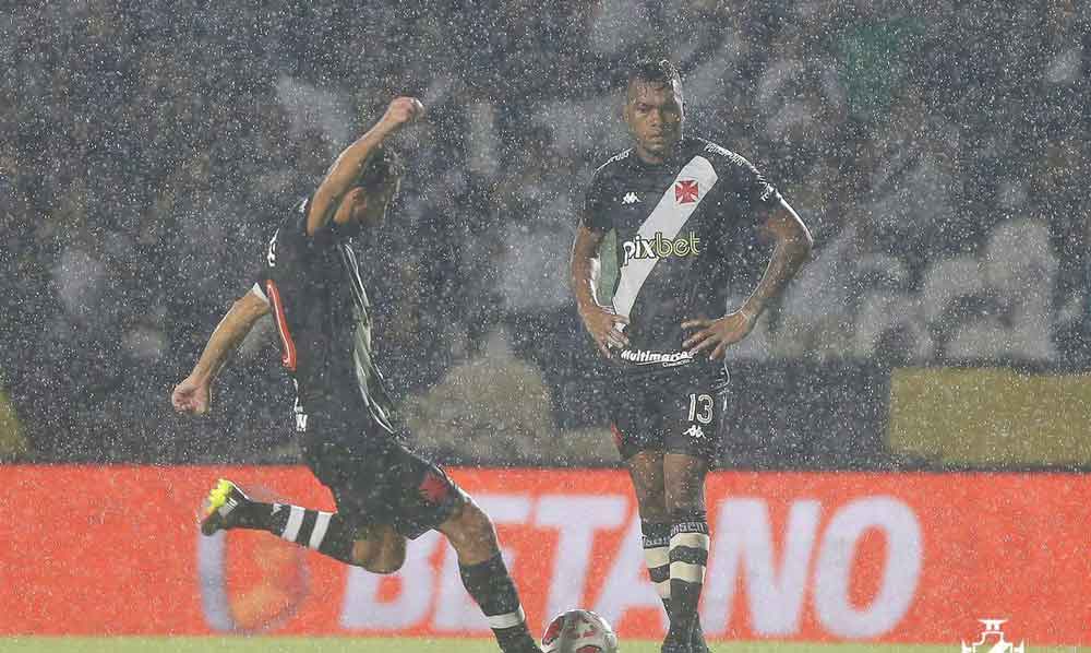 Com Nenê artilheiro, Vasco derrota Bangu no Campeonato Carioca