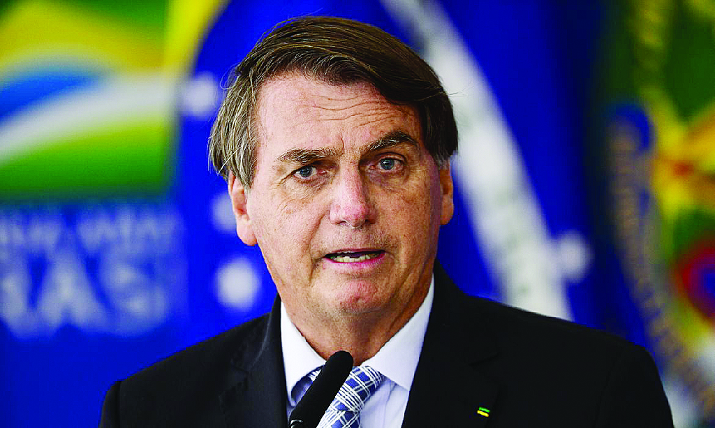 Bolsonaro ajuíza ação no STF contra Moraes por abuso de autoridade