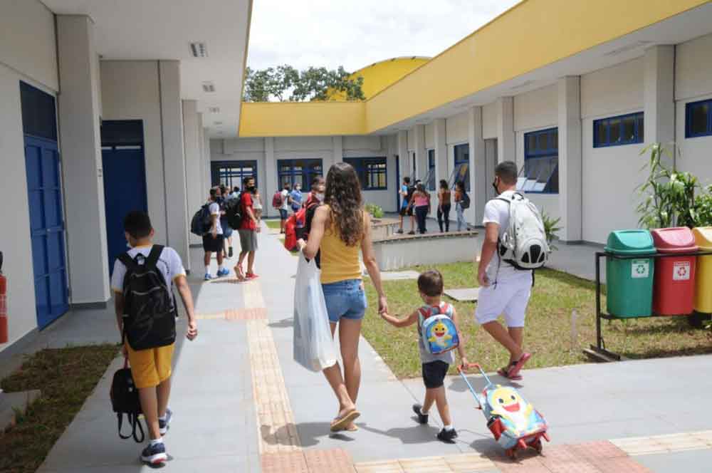 Governo Federal repassa R$ 345 milhões do PDDE para mais de 96 mil escolas