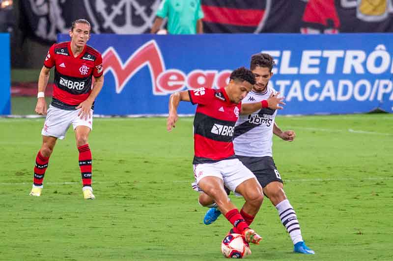 Flamengo vence o Vasco e está na final do Cariocão 2022