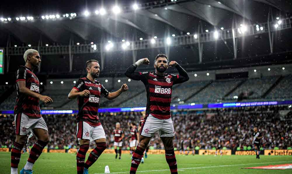 Carioca: Flamengo sai da frente do Vasco na busca de vaga para a final