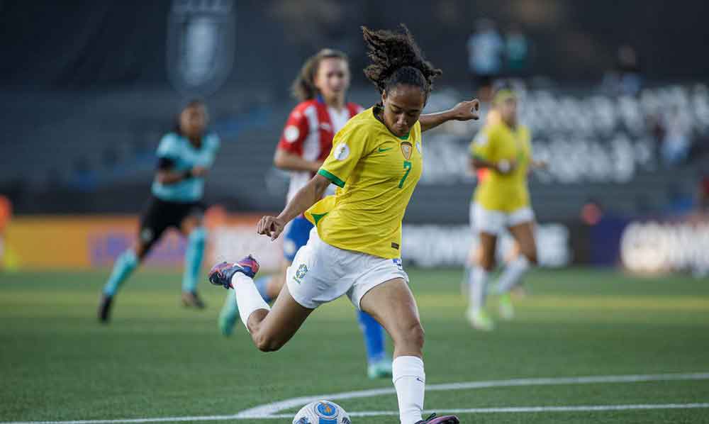 Brasil volta a golear e avança no Sul-Americano sub-17